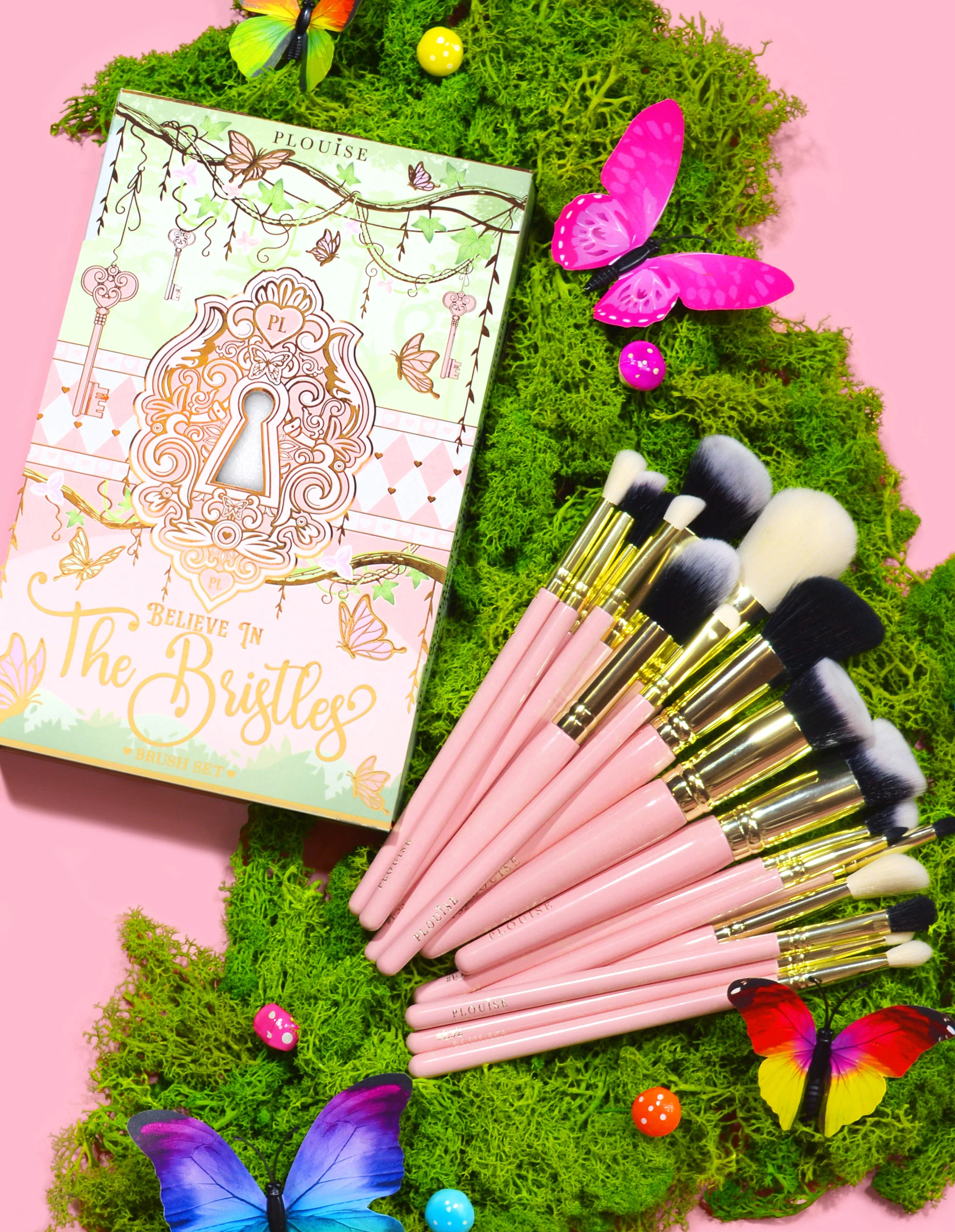 Fuchsia Dreams Makeup Set - Image 4