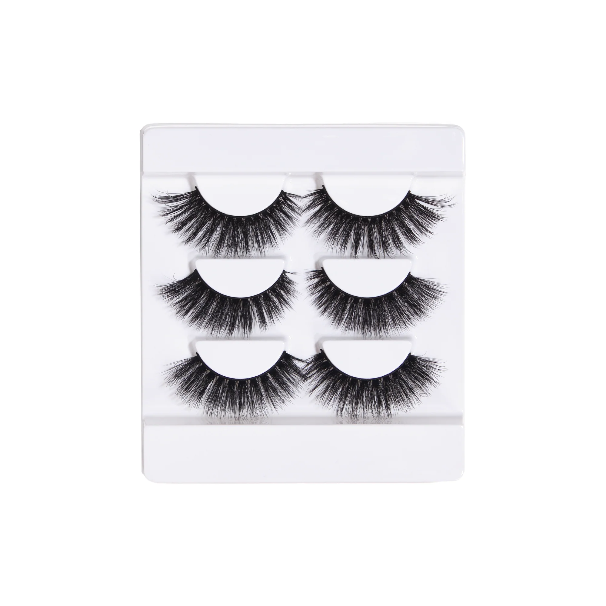 x Mikayla - Walking In A Wispy Wonderland Lash Set - Volume 2 - Image 3